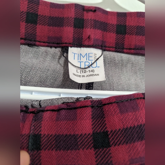 Check pants - Picture 2 of 2